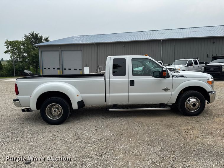 image for item FB5832 2015 Ford F350 Super Duty 