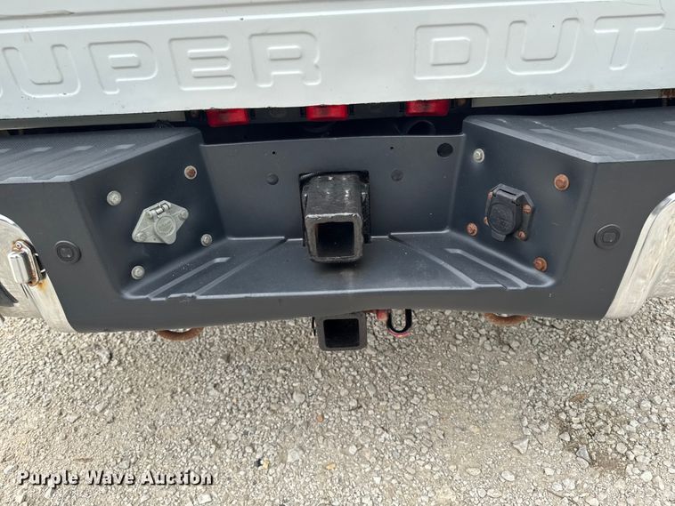 image for item FB5832 2015 Ford F350 Super Duty 