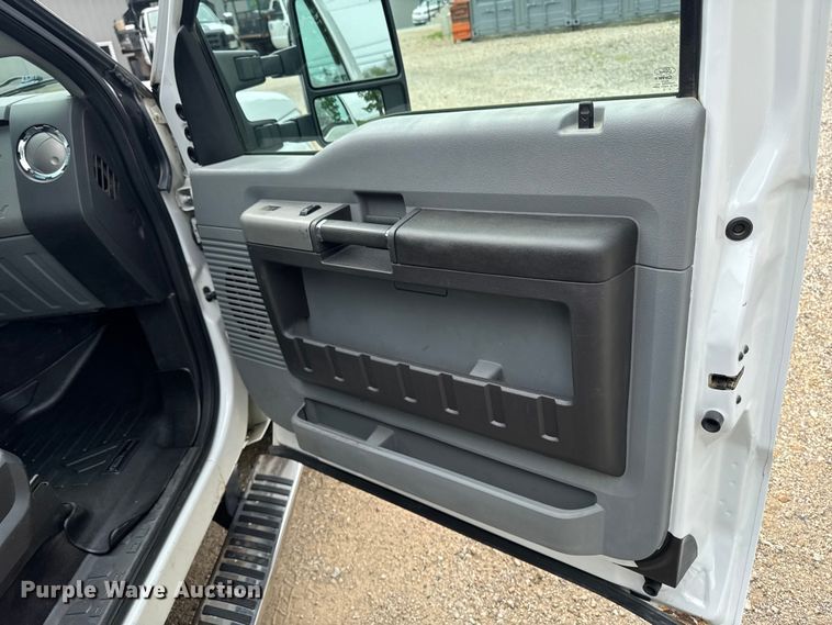 image for item FB5832 2015 Ford F350 Super Duty 
