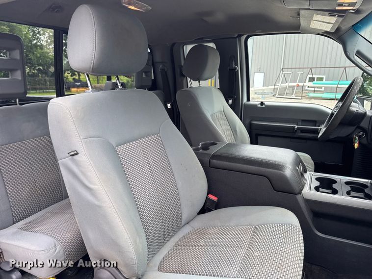 image for item FB5832 2015 Ford F350 Super Duty 