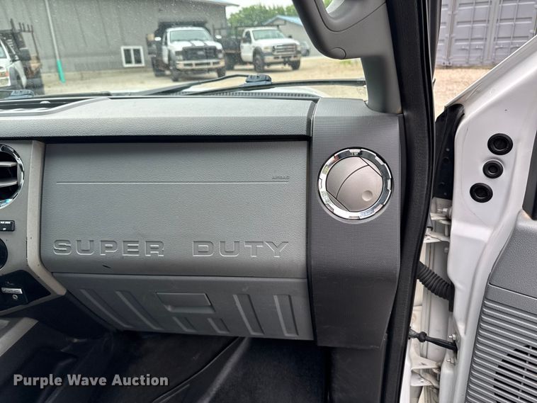 image for item FB5832 2015 Ford F350 Super Duty 
