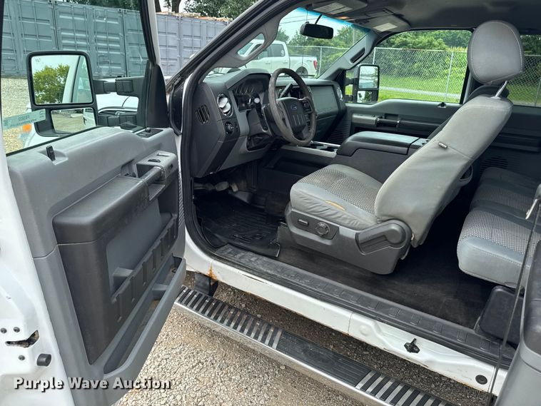 image for item FB5832 2015 Ford F350 Super Duty 