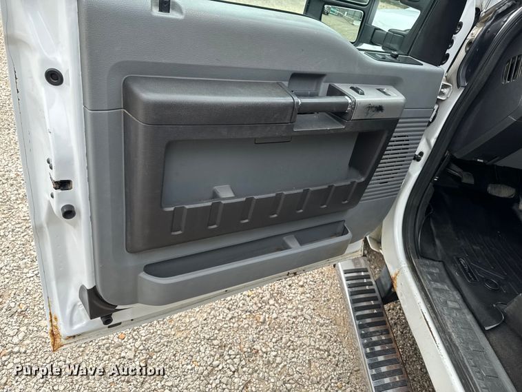 image for item FB5832 2015 Ford F350 Super Duty 