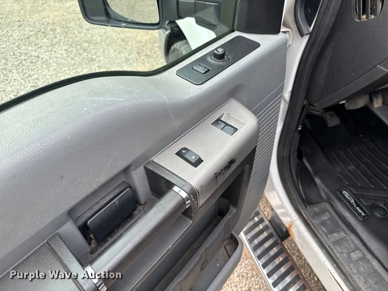 image for item FB5832 2015 Ford F350 Super Duty 