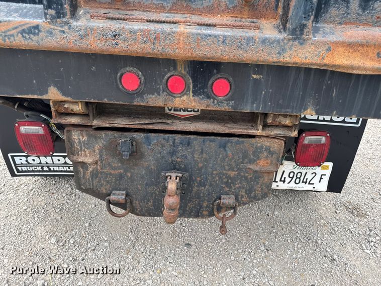 image for item FB5833 2008 Ford F450 Super Duty dump truck