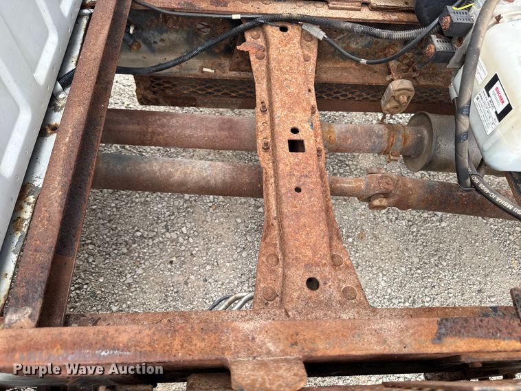 image for item FB5833 2008 Ford F450 Super Duty dump truck