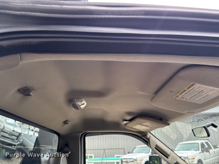 image for item FB5833 2008 Ford F450 Super Duty dump truck