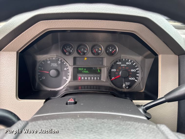 image for item FB5833 2008 Ford F450 Super Duty dump truck