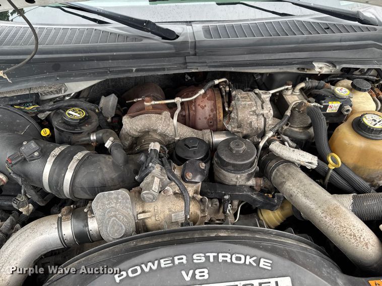 image for item FB5833 2008 Ford F450 Super Duty dump truck