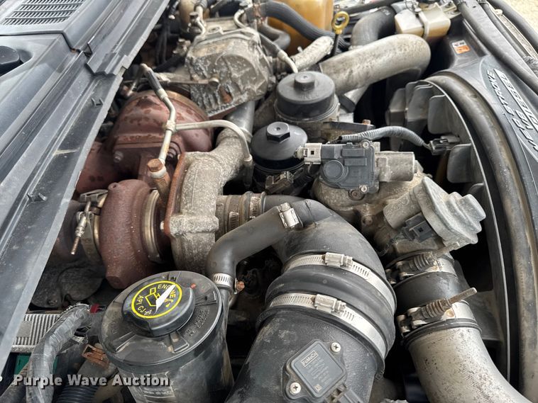 image for item FB5833 2008 Ford F450 Super Duty dump truck