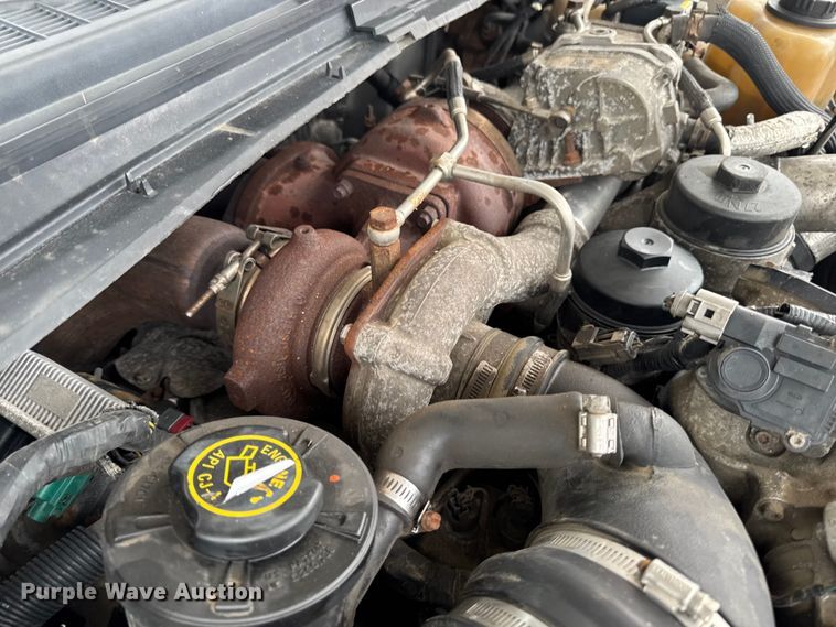 image for item FB5833 2008 Ford F450 Super Duty dump truck