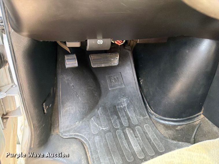 image for item FB5862 2014 Chevrolet Express 3500 van