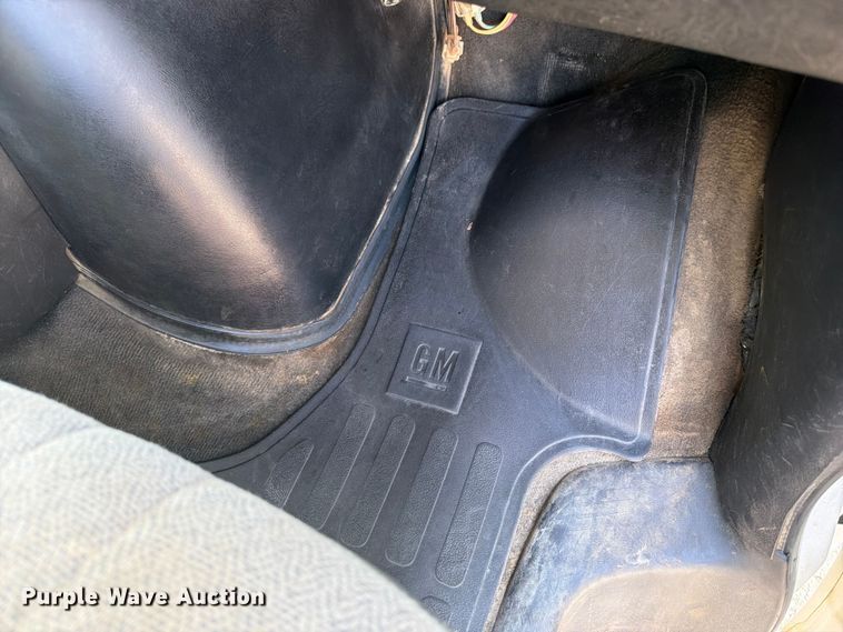 image for item FB5862 2014 Chevrolet Express 3500 van