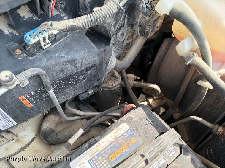 image for item FB5862 2014 Chevrolet Express 3500 van