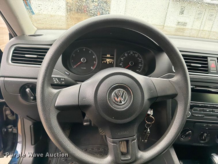image for item FB5877 2014 Volkswagen Jetta 