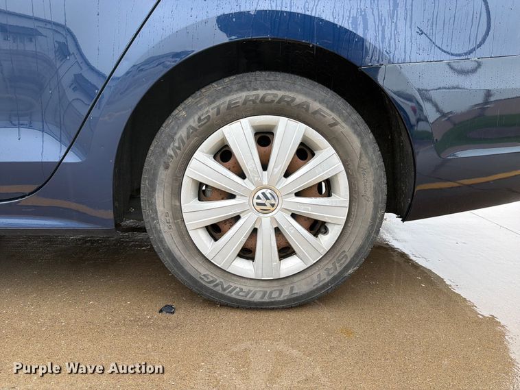 image for item FB5877 2014 Volkswagen Jetta 
