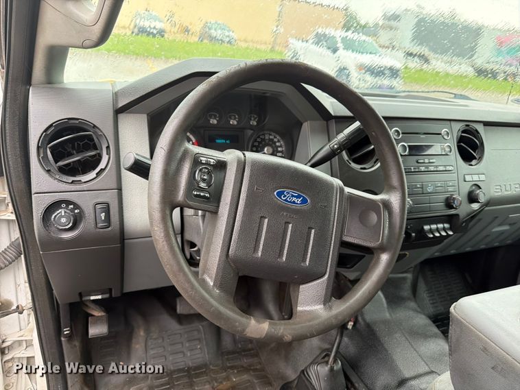 image for item FB5879 2012 Ford F450 Super Duty Crew Cab flatbed truck