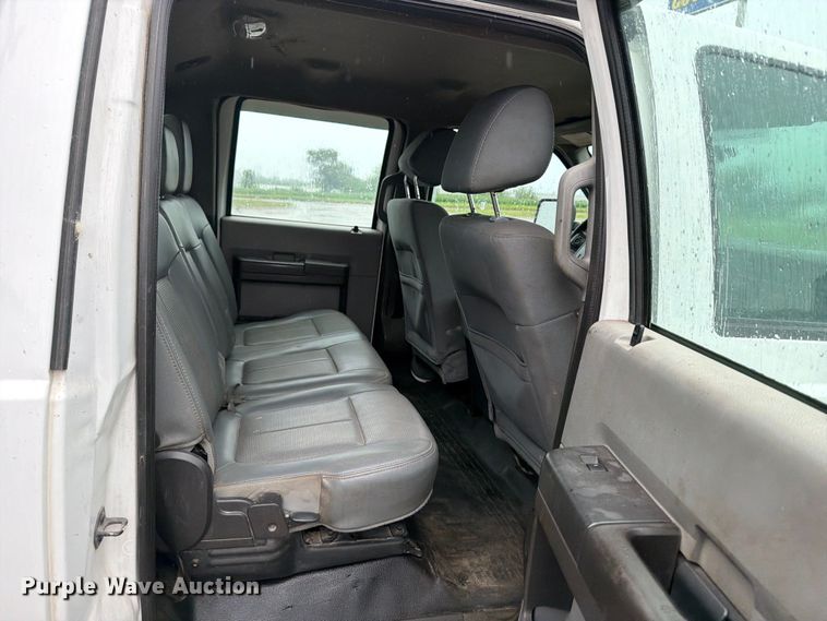 image for item FB5879 2012 Ford F450 Super Duty Crew Cab flatbed truck