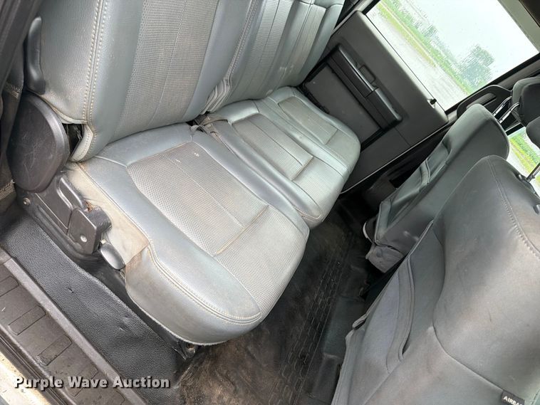 image for item FB5879 2012 Ford F450 Super Duty Crew Cab flatbed truck