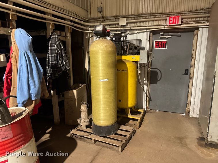 image for item FB5916 Composite CH30948-01010101-30 water softener