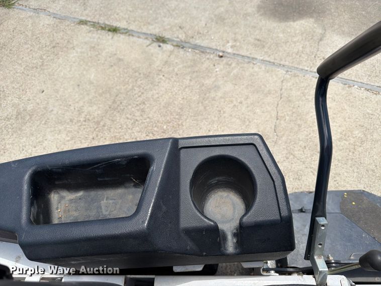 image for item FB8216 Bobcat ZT3000 ZTR lawn mower