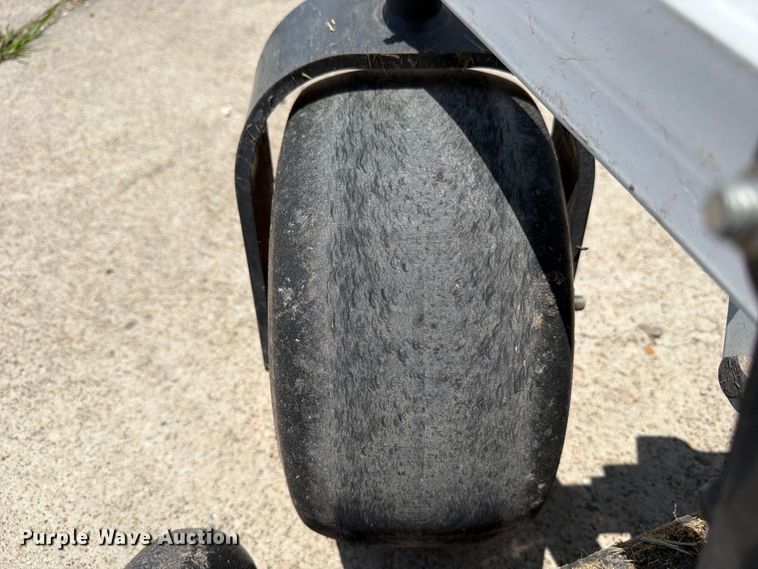 image for item FB8216 Bobcat ZT3000 ZTR lawn mower