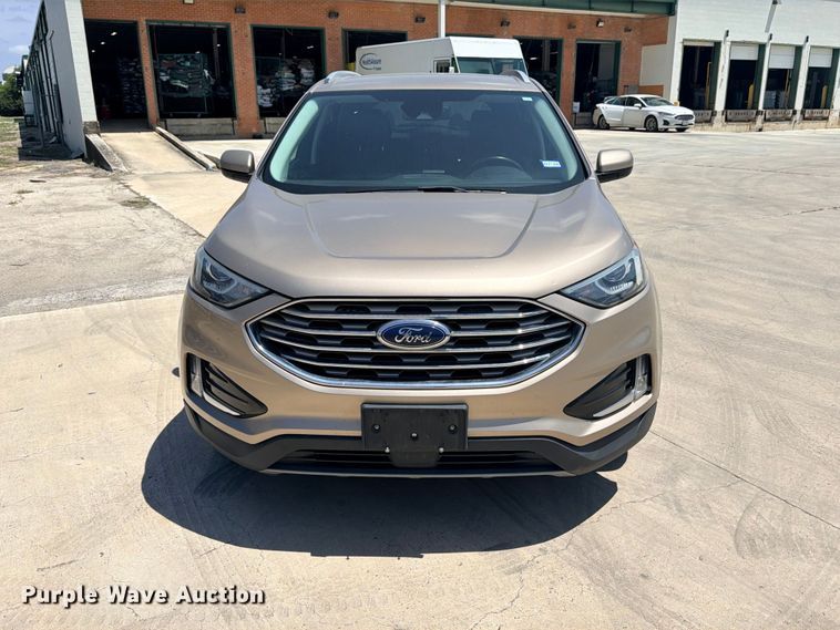 image for item FB8283 2021 Ford Edge SEL SUV