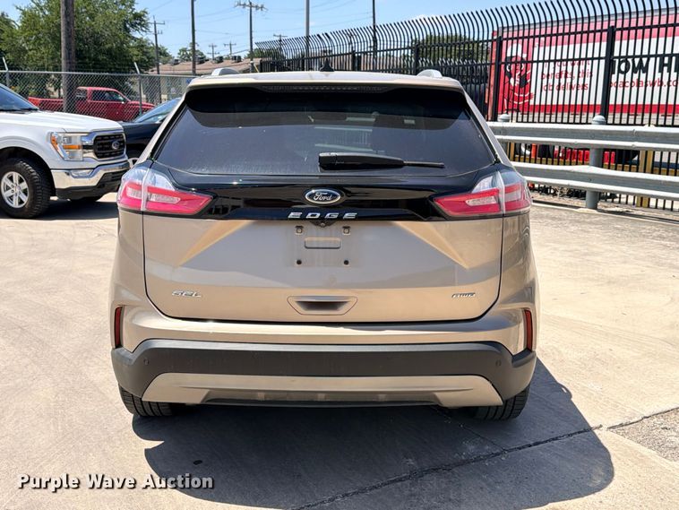 image for item FB8283 2021 Ford Edge SEL SUV