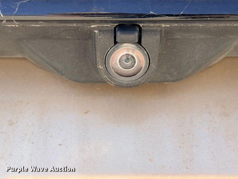 image for item FB8283 2021 Ford Edge SEL SUV