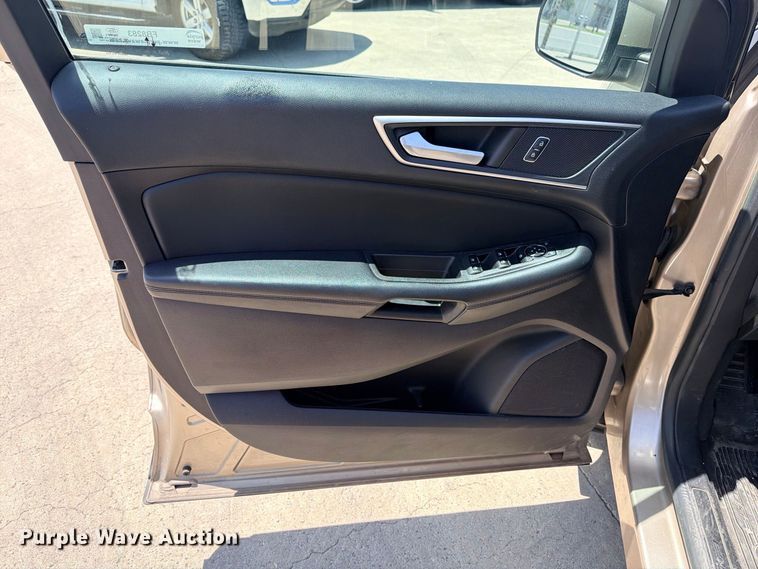 image for item FB8283 2021 Ford Edge SEL SUV
