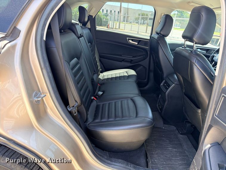 image for item FB8283 2021 Ford Edge SEL SUV