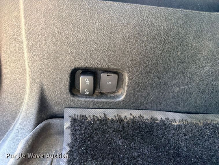 image for item FB8283 2021 Ford Edge SEL SUV