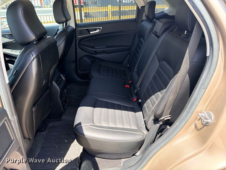 image for item FB8283 2021 Ford Edge SEL SUV