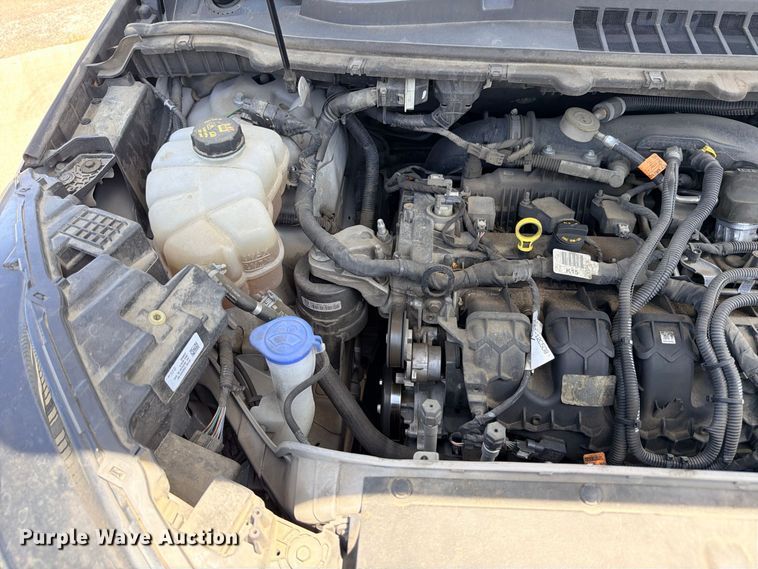image for item FB8283 2021 Ford Edge SEL SUV