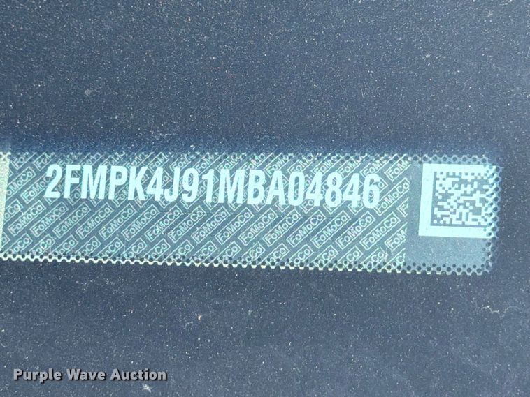 image for item FB8283 2021 Ford Edge SEL SUV