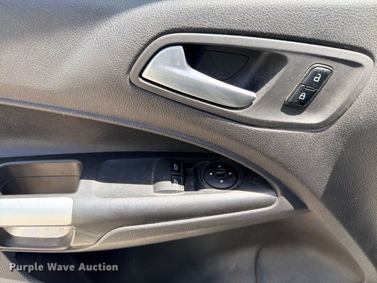 image for item FB8284 2016 Ford Transit Connect van