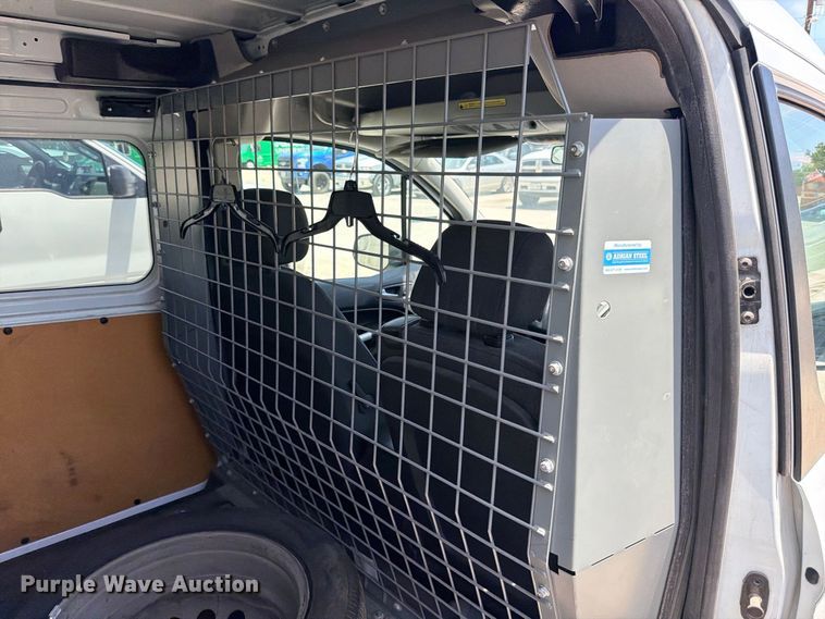 image for item FB8284 2016 Ford Transit Connect van