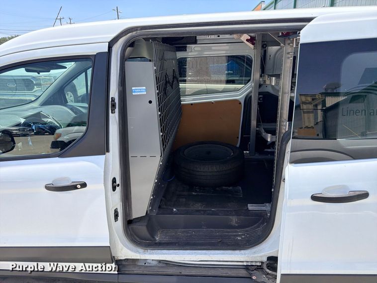 image for item FB8284 2016 Ford Transit Connect van