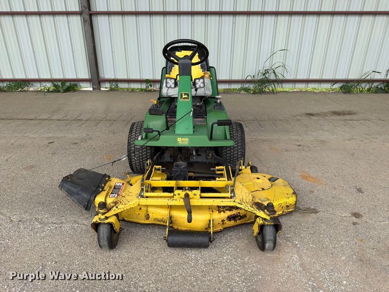 image for item FC0986 John Deere F725 lawn mower