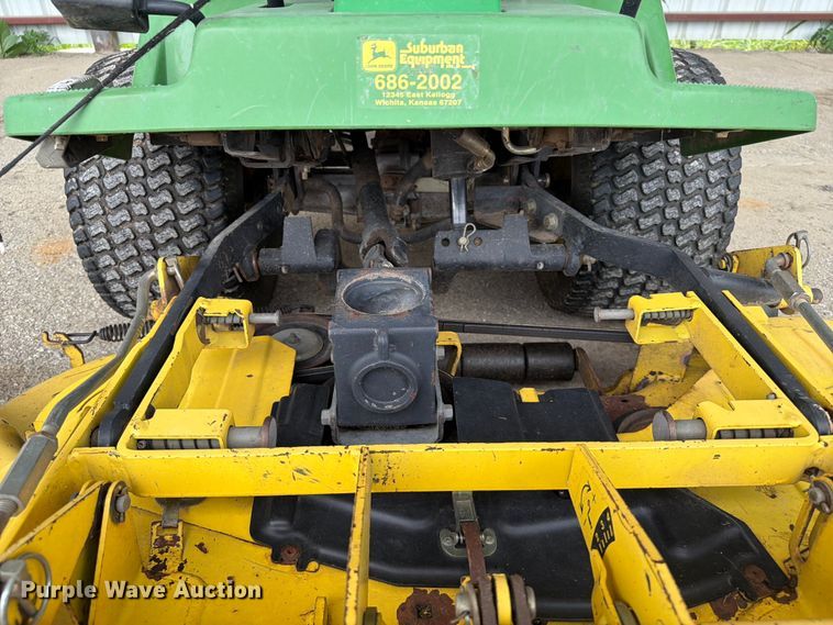 image for item FC0986 John Deere F725 lawn mower