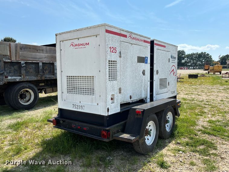 image for item FC1939 Magnum MMG125 generator