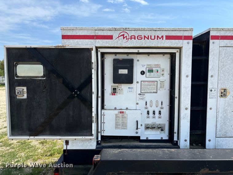 image for item FC1939 Magnum MMG125 generator