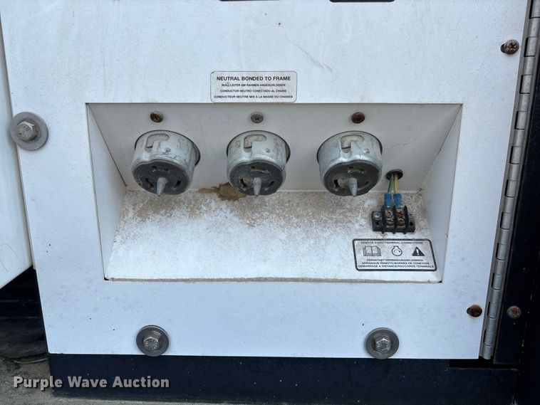 image for item FC1939 Magnum MMG125 generator