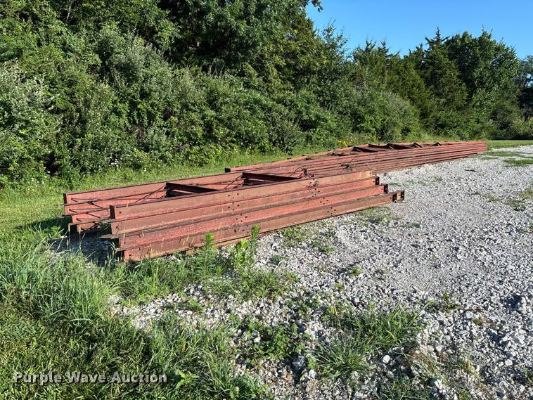 image for item FC1943 (5) 40' steel trusses