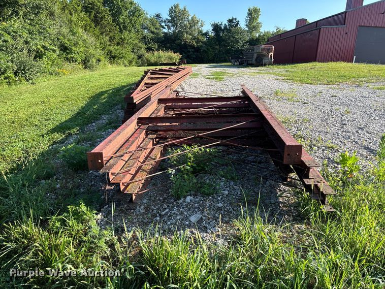 image for item FC1943 (5) 40' steel trusses