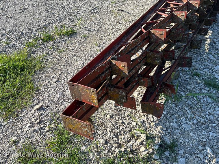 image for item FC1943 (5) 40' steel trusses