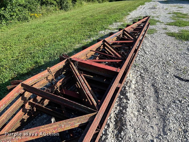 image for item FC1943 (5) 40' steel trusses