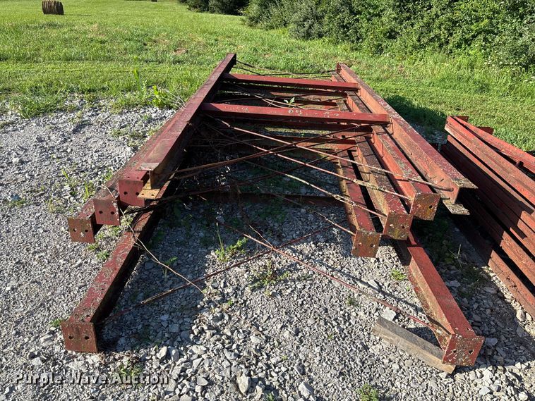 image for item FC1943 (5) 40' steel trusses