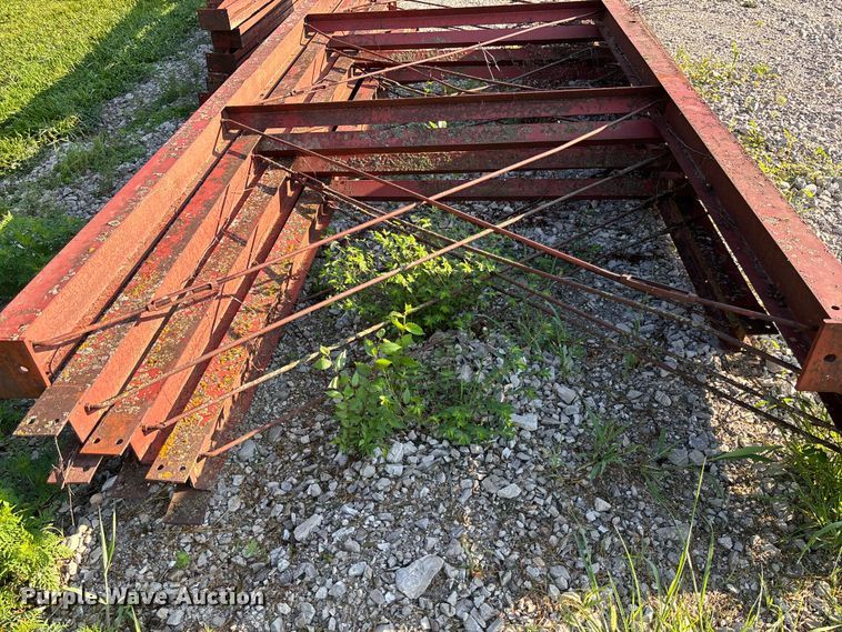 image for item FC1943 (5) 40' steel trusses