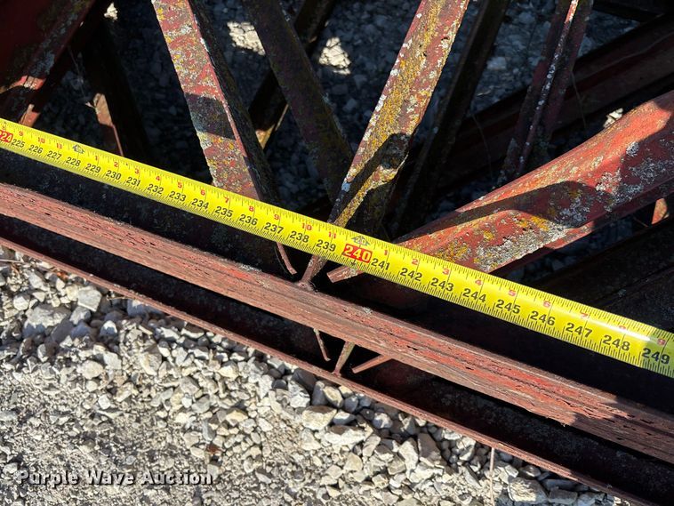 image for item FC1943 (5) 40' steel trusses